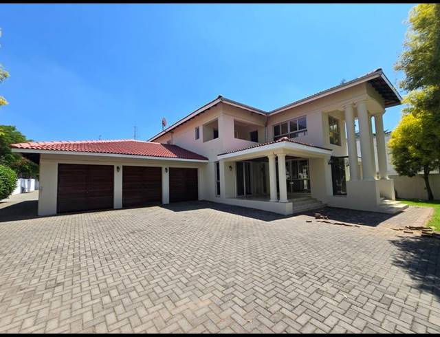 4 BEDROOM PROPERTY TO RENT IN WATERKLOOF RIDGE